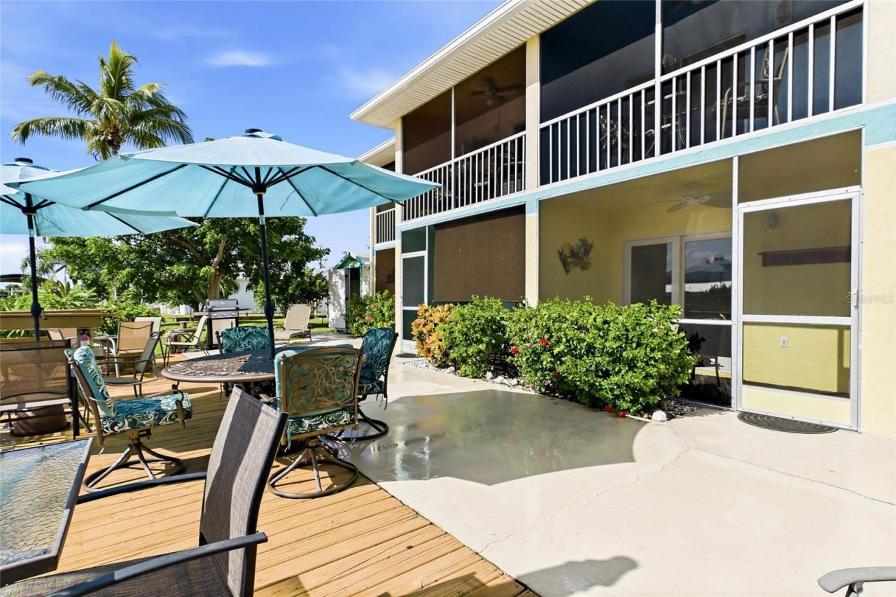 3226 Stringfellow Road , Saint James City, FL 33956 Photo