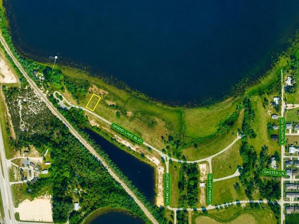 998 GRAND LAKE BOULEVARD, AVON PARK, FL 33825