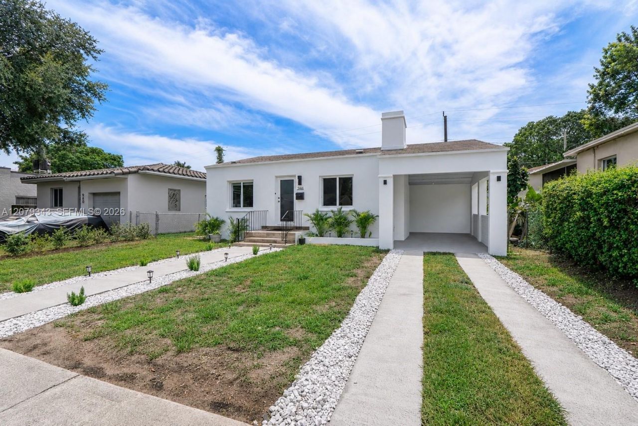 944 NW 47th St , Miami, FL 33127 Photo