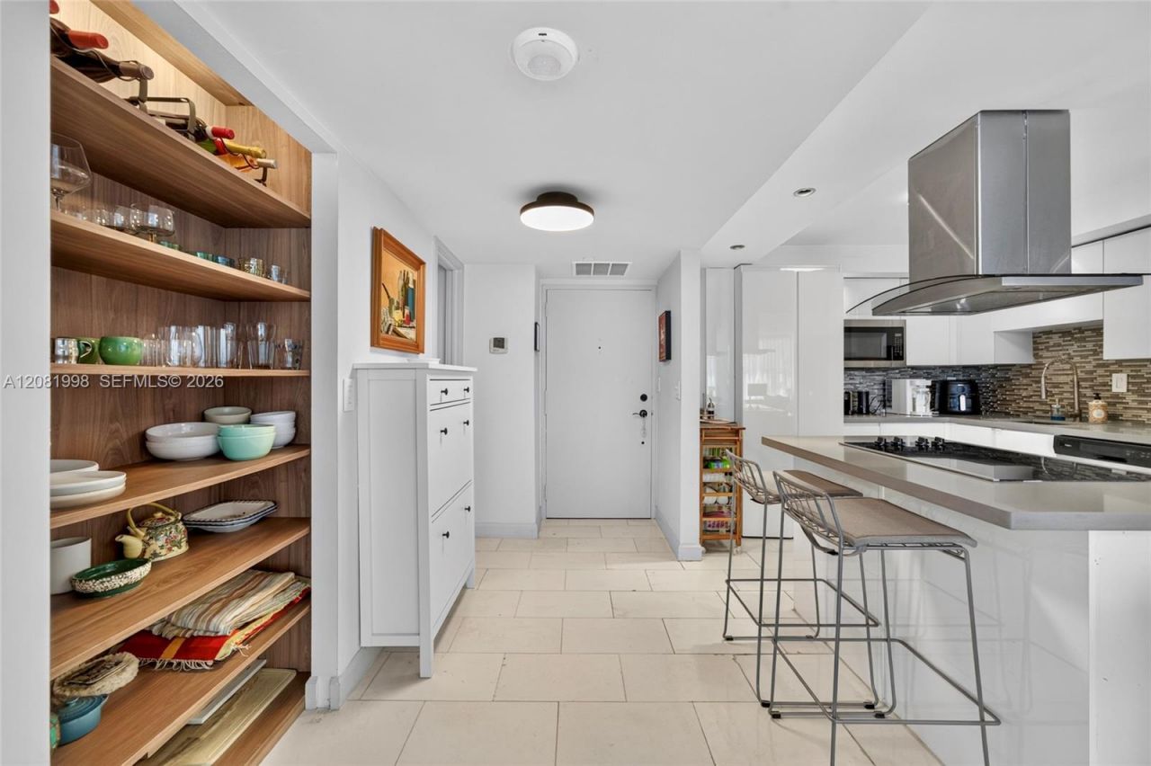 1865 Brickell Ave , Unit A1606, Miami, FL 33129 Photo