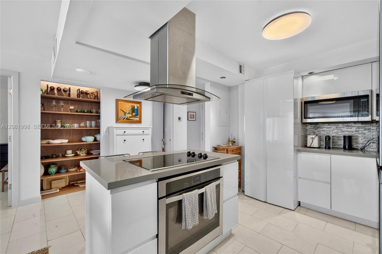 1865 Brickell Ave , Unit A1606, Miami, FL 33129 Photo