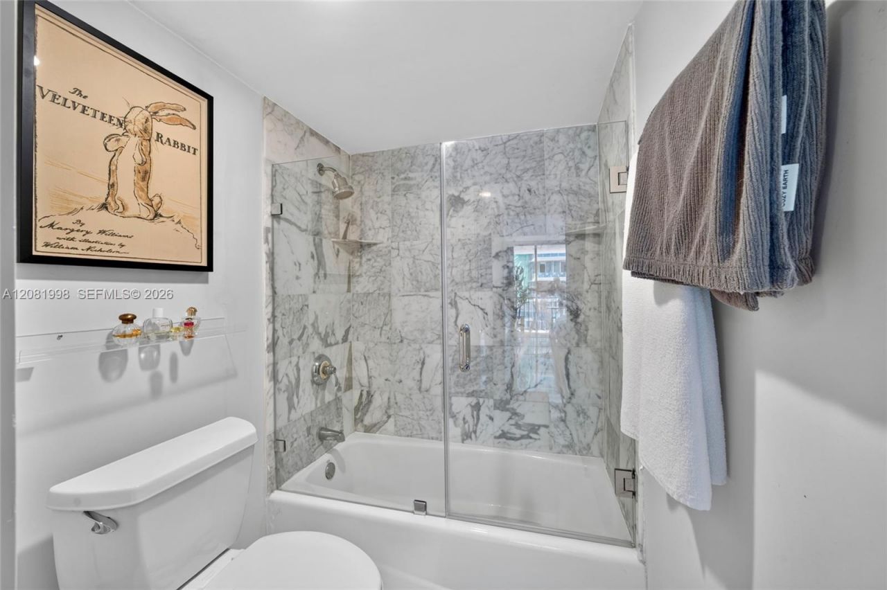 1865 Brickell Ave , Unit A1606, Miami, FL 33129 Photo