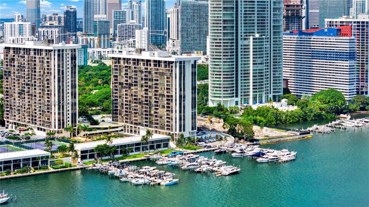 1865 Brickell Ave , Unit A1606, Miami, FL 33129 Photo