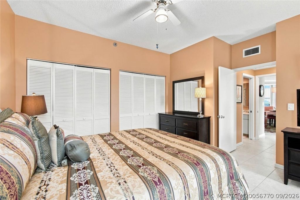 221 NE Plantation Road, Unit 207, Stuart, FL 34996 Photo