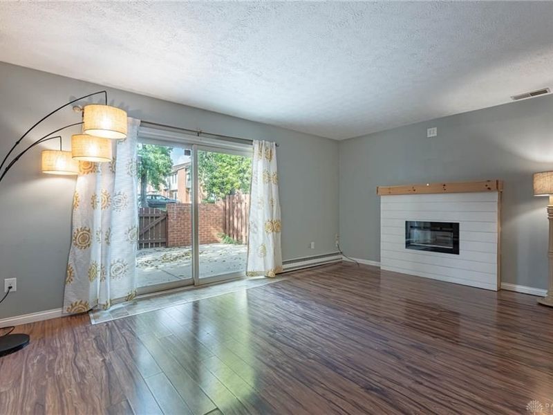 4525 Bonita Drive, Unit 18, Middletown, OH 45044 Photo 3
