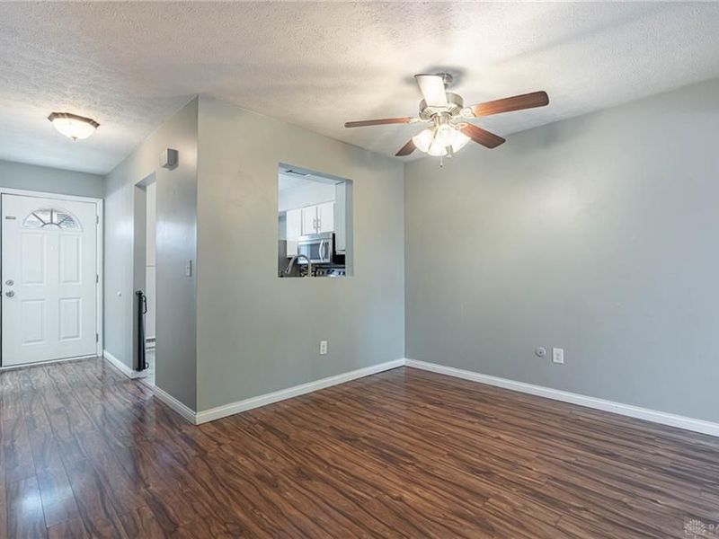 4525 Bonita Drive, Unit 18, Middletown, OH 45044 Photo 5