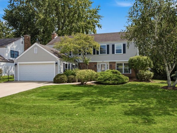 43 Dunham Place , St. Charles, IL 60174
