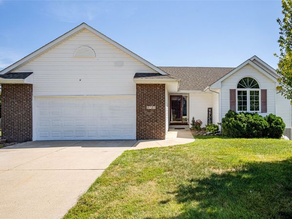 5721 SE 30th Street, Des Moines, IA 50320