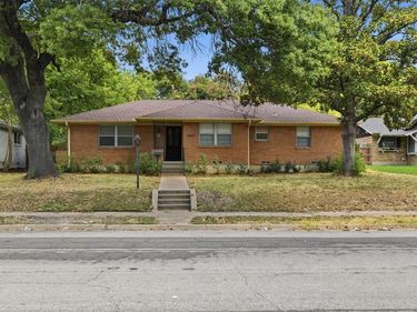1545 W Pentagon Parkway, Dallas, TX 75224