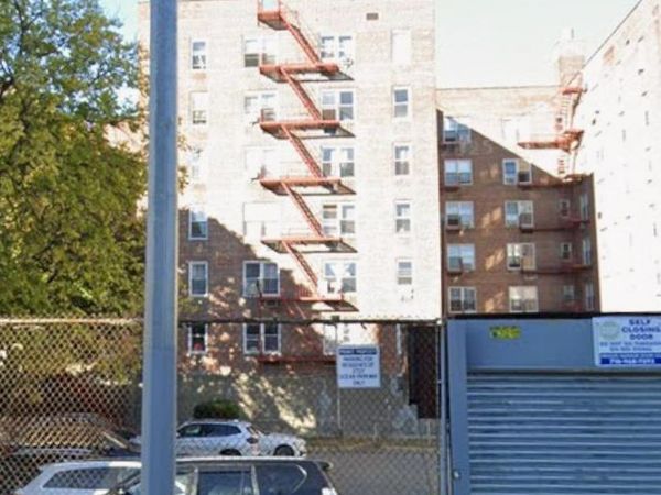 2727 Ocean Parkway , Unit D18, Brooklyn, NY 11235