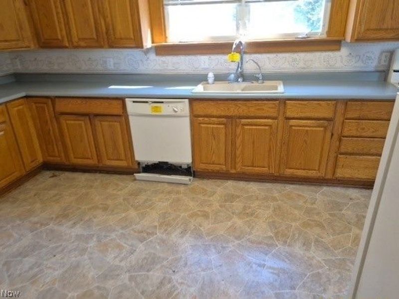 615 Fairground Street, Caldwell, OH 43724 Photo 10