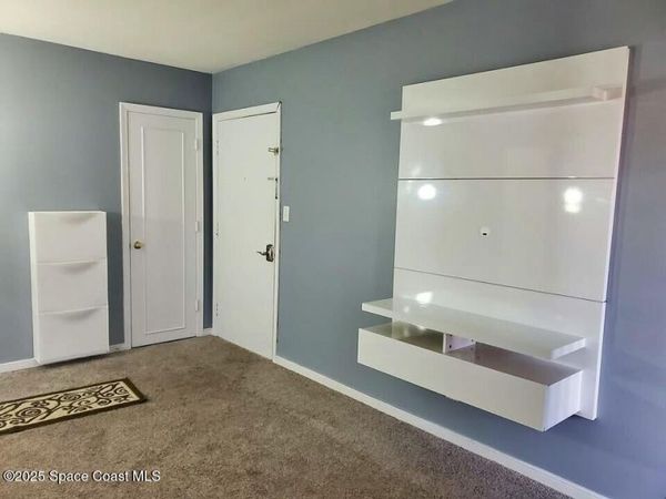 125 E Colonial Court , Unit D, Indian Harbour Beach, FL 32937