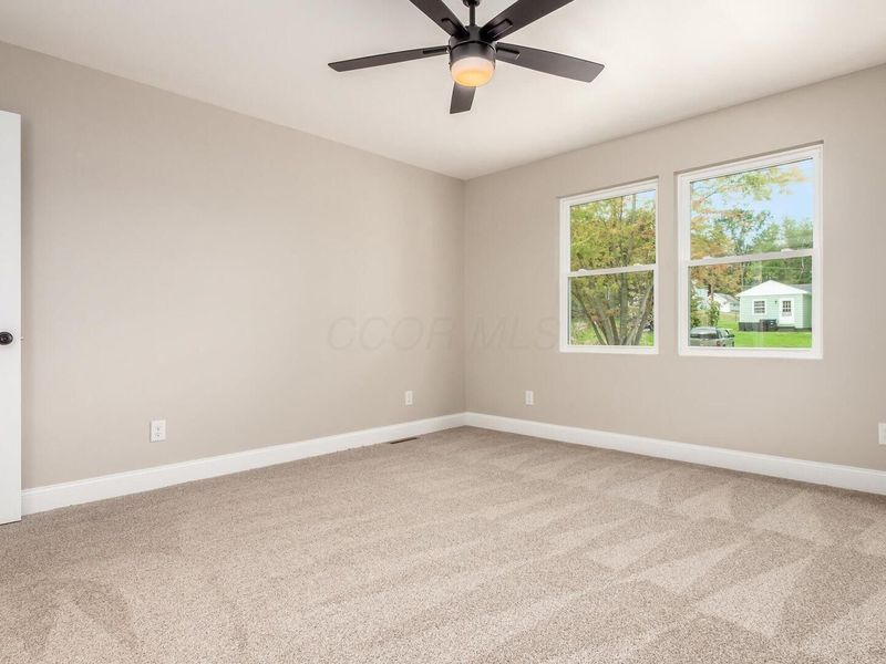 823 Race Street , Zanesville, OH 43701 Photo 17