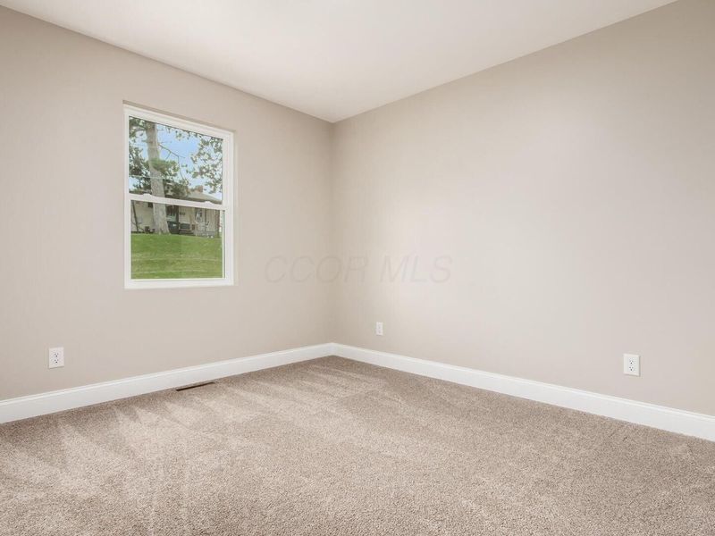 823 Race Street , Zanesville, OH 43701 Photo 20