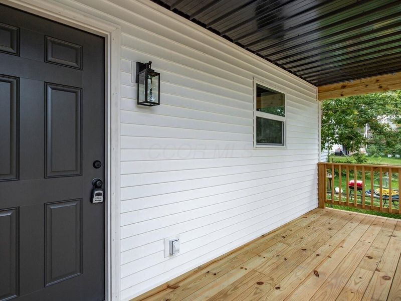 823 Race Street , Zanesville, OH 43701 Photo 32