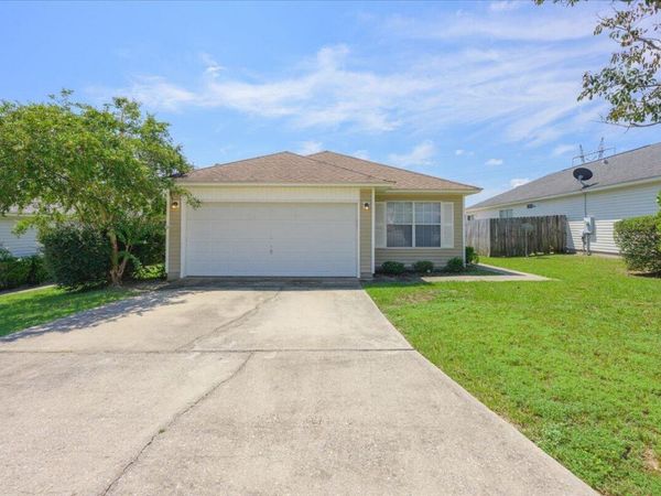 123 Nivana Drive, Crestview, FL 32536