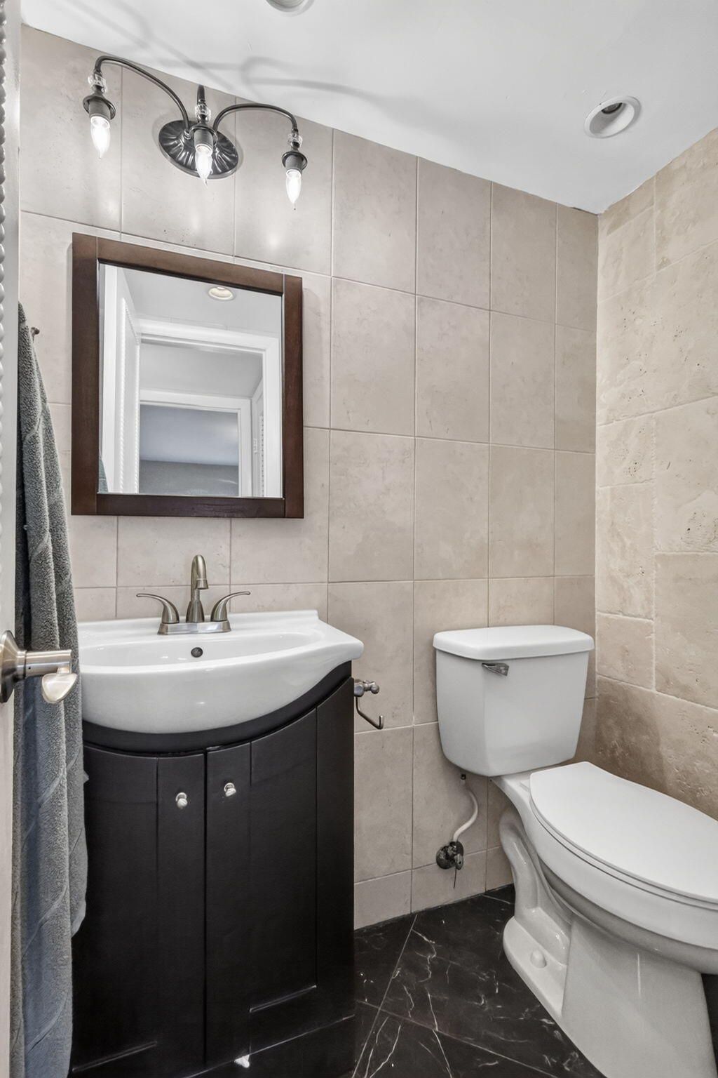 181 Coventry H, West Palm Beach, FL 33417 Photo