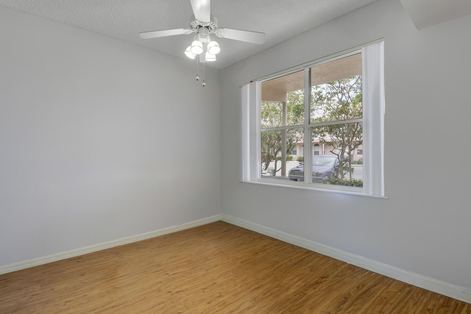 18081 SE Country Club Drive, Unit 37-361, Tequesta, FL 33469 Photo