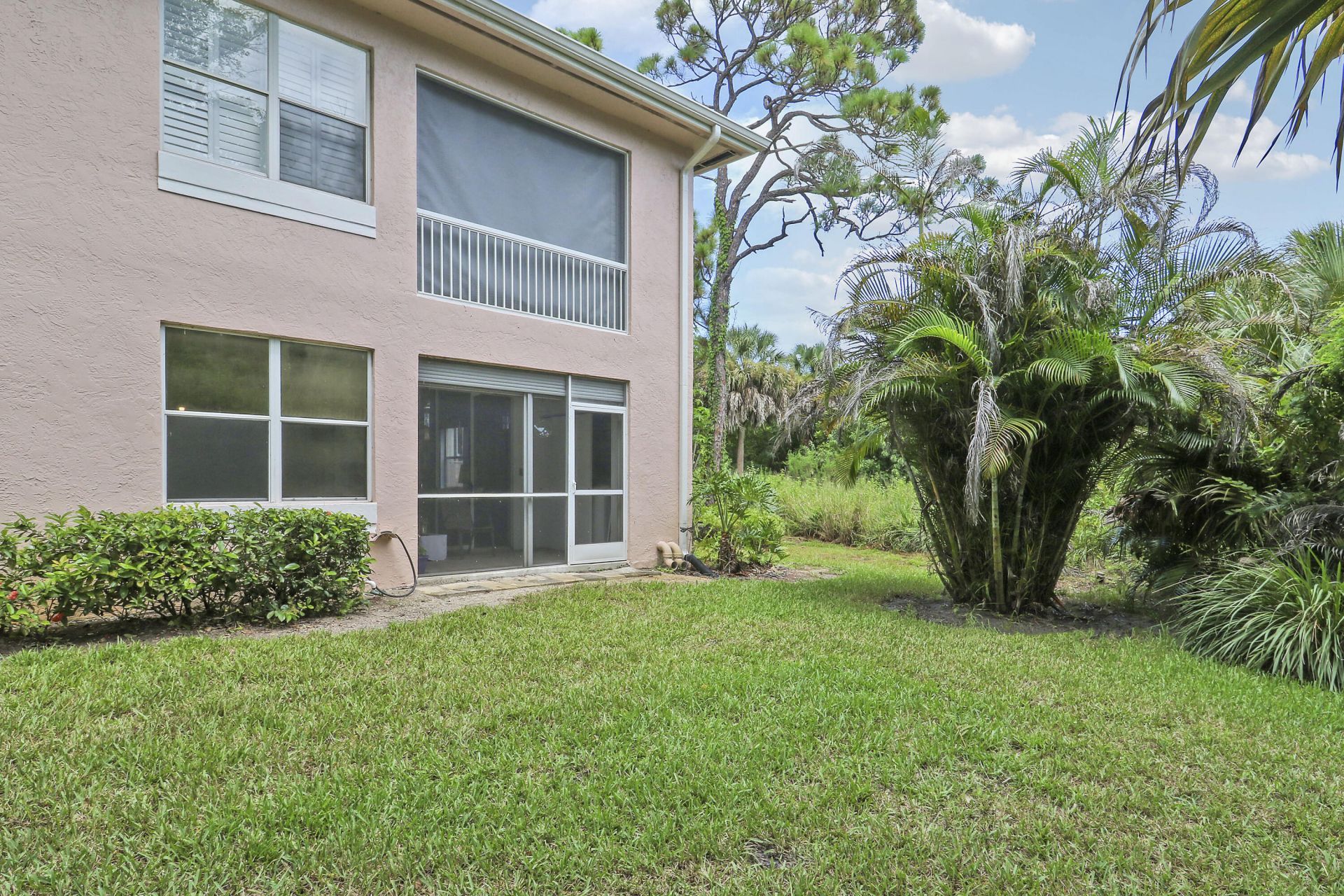 18081 SE Country Club Drive, Unit 37-361, Tequesta, FL 33469 Photo