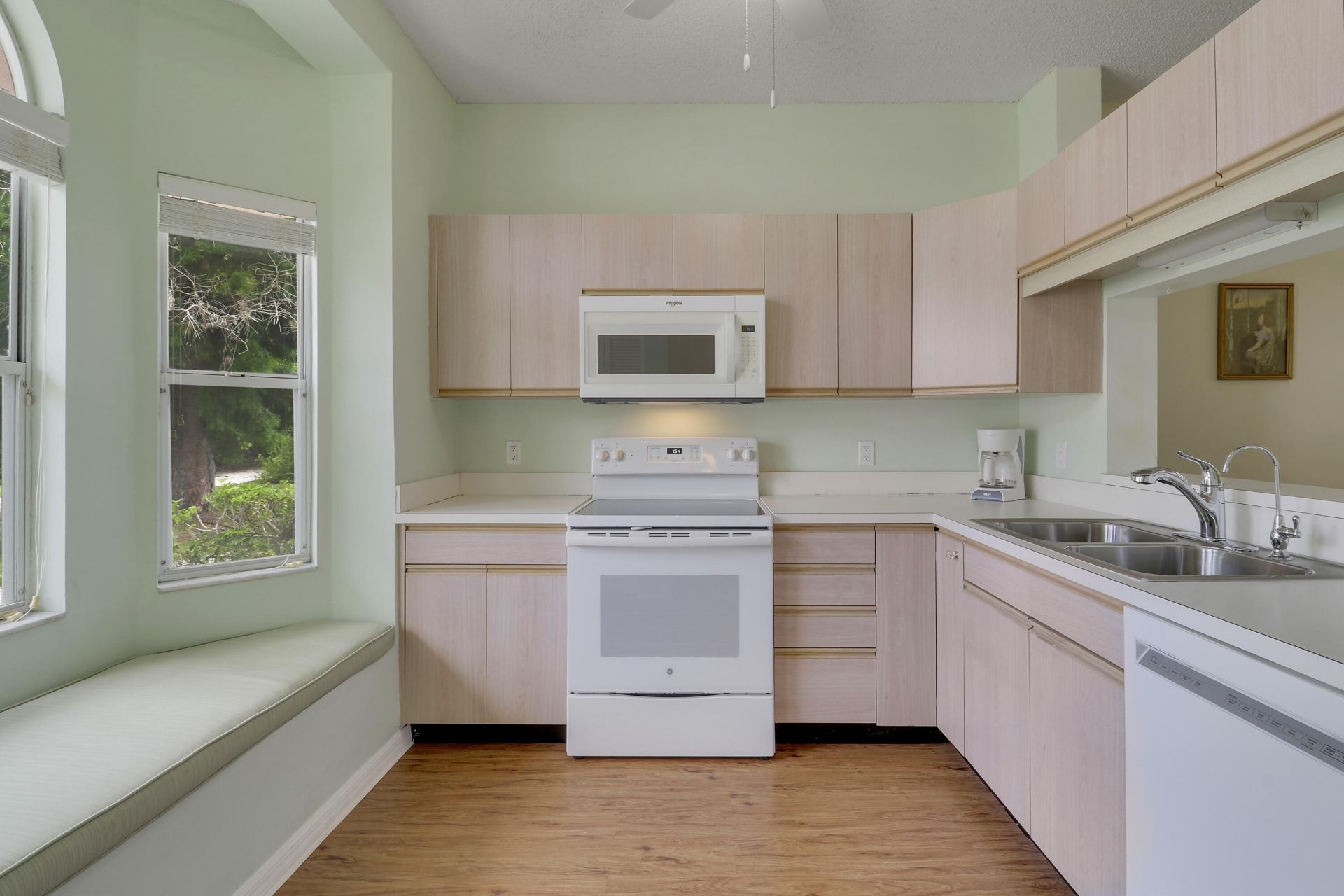 18081 SE Country Club Drive, Unit 37-361, Tequesta, FL 33469 Photo