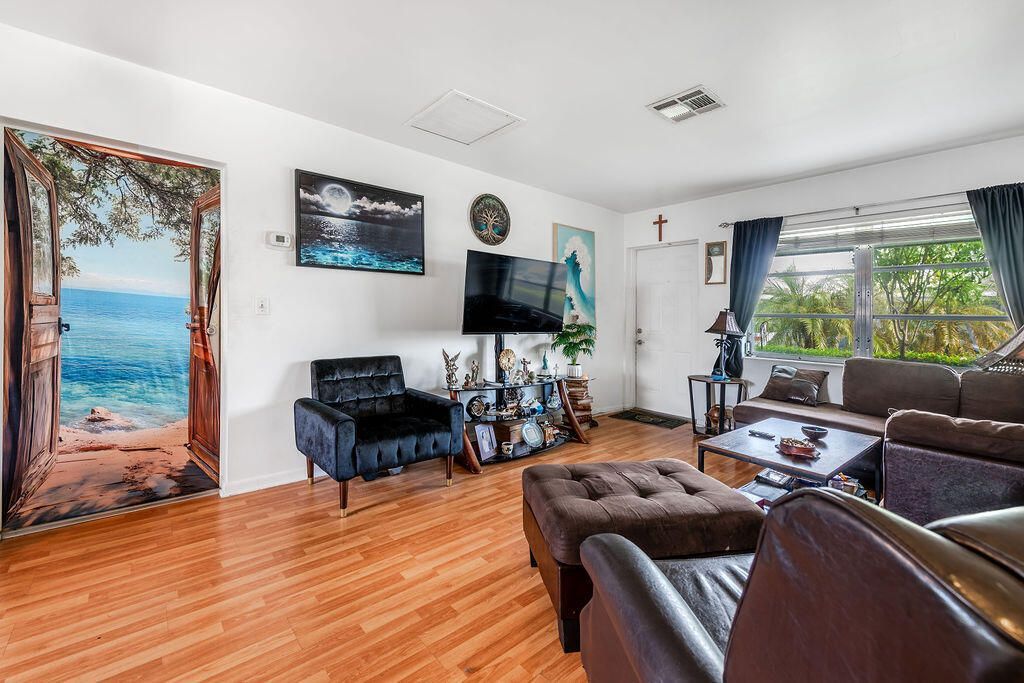 722 Ridge Road, Unit 2, Lantana, FL 33462 Photo