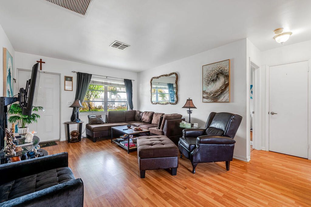 722 Ridge Road, Unit 2, Lantana, FL 33462 Photo
