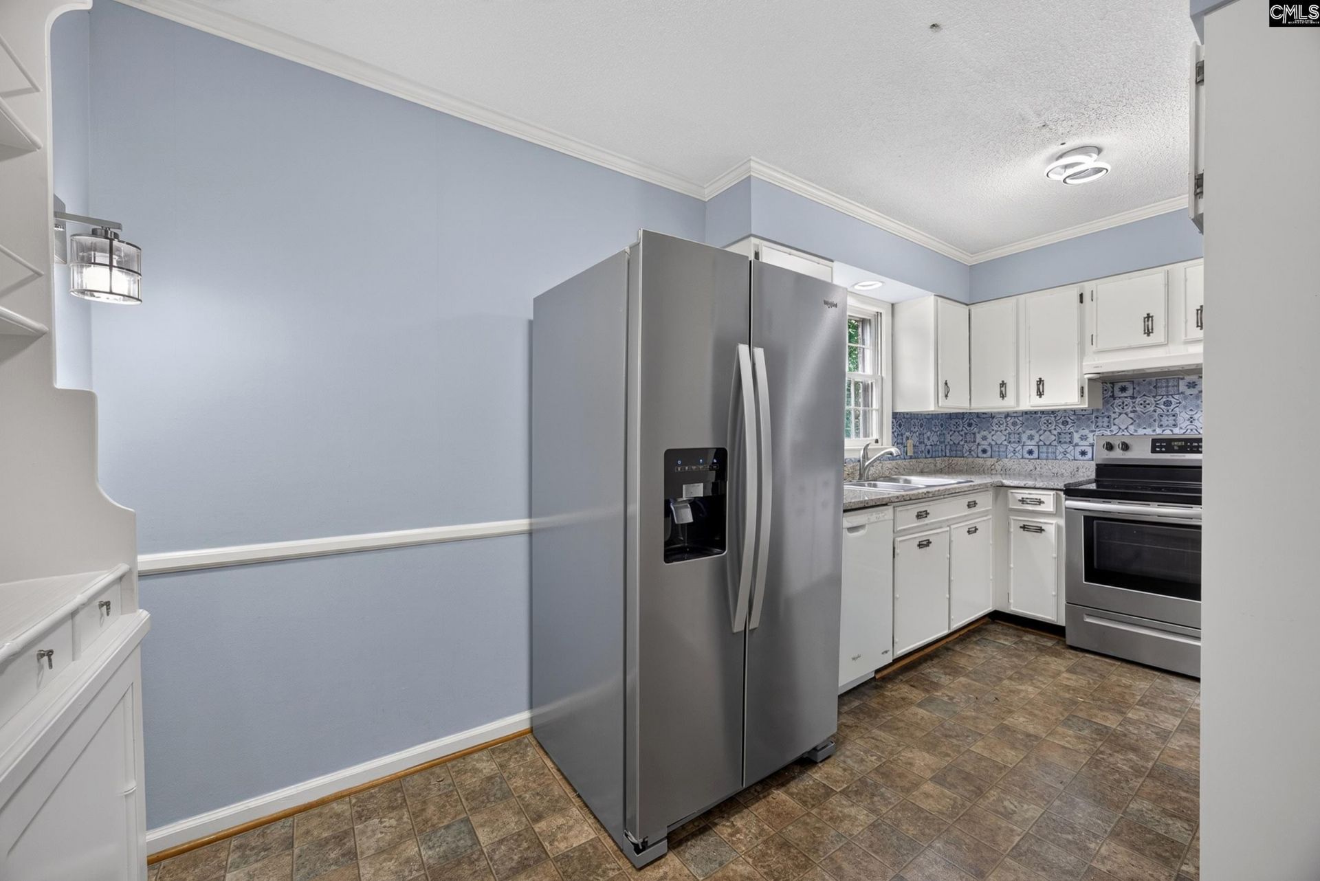 5516 Lakeshore Drive  Photo 10