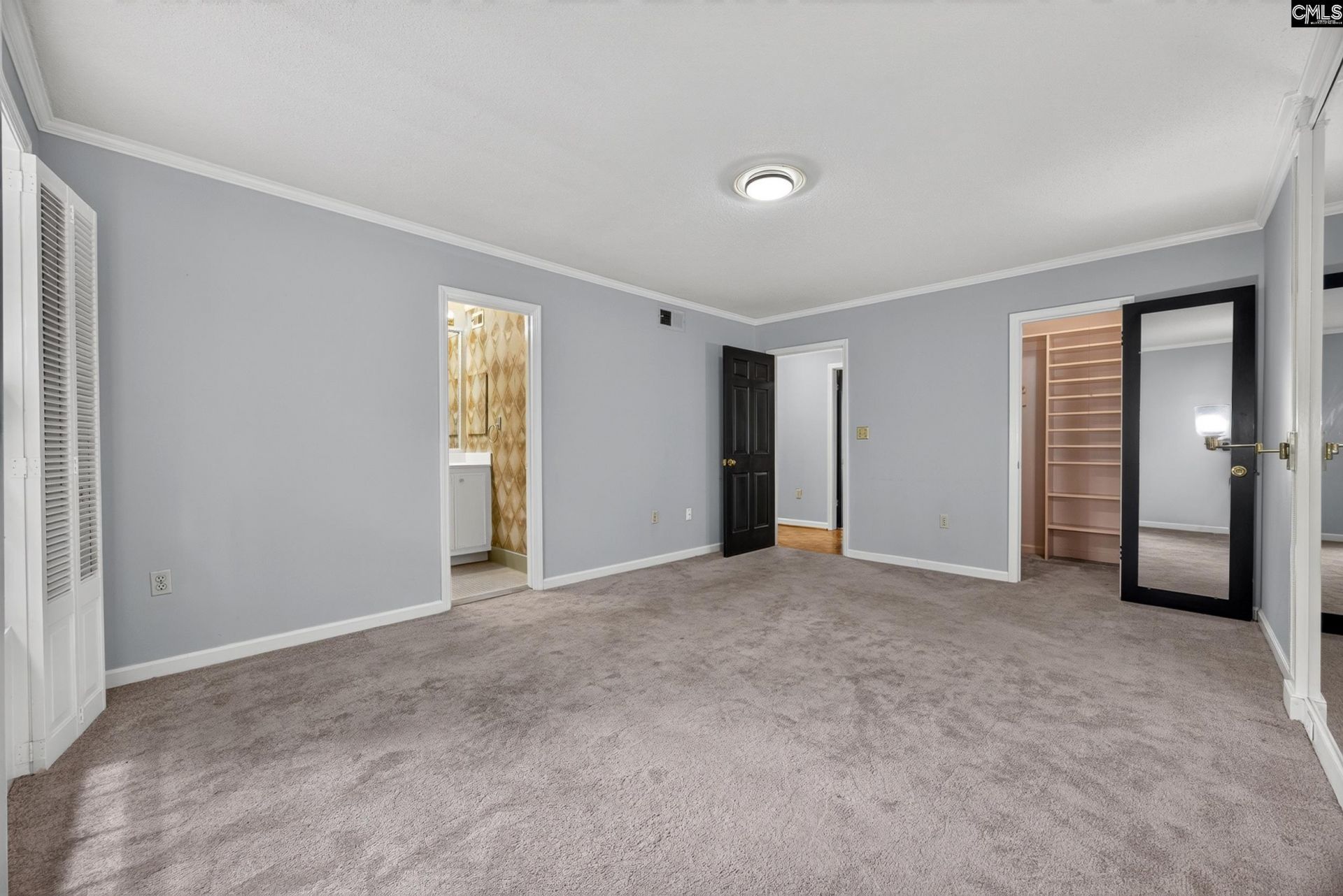 5516 Lakeshore Drive  Photo 17