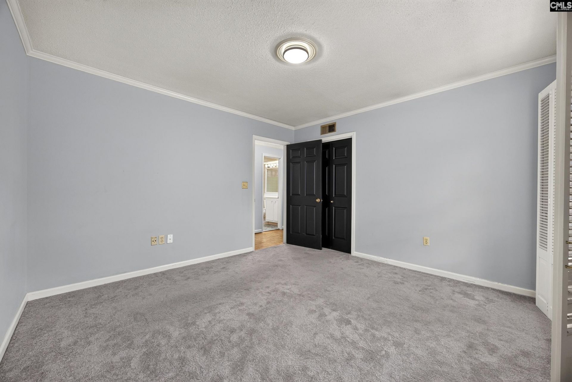 5516 Lakeshore Drive  Photo 19