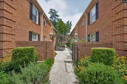 5516 Lakeshore Drive  photo 4