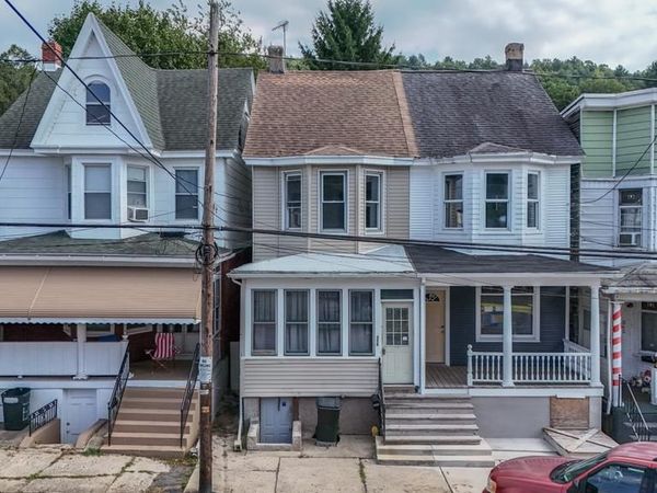 358 W BERTSCH STREET, LANSFORD, PA 18232