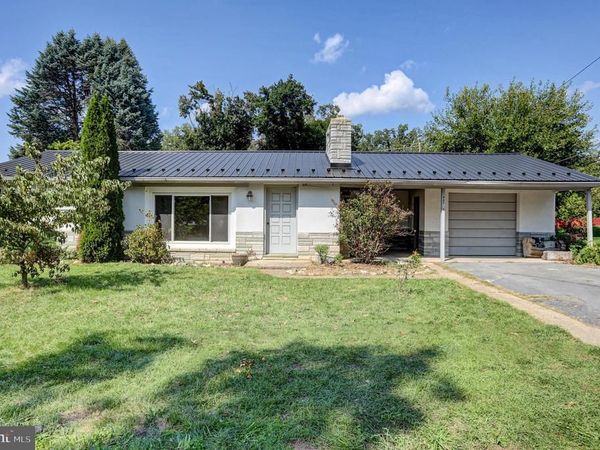 407 N MORRIS STREET , SHIPPENSBURG, PA 17257