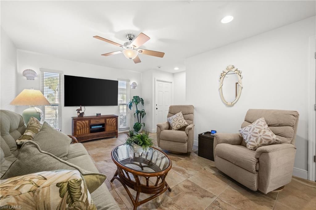 4803 SW Santa Barbara Ct , Unit 8, Cape Coral, FL 33914 Photo