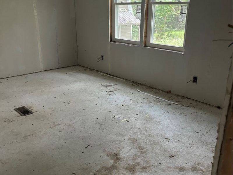 90 Van Sant Street, South Zanesville, OH 43701 Photo 5