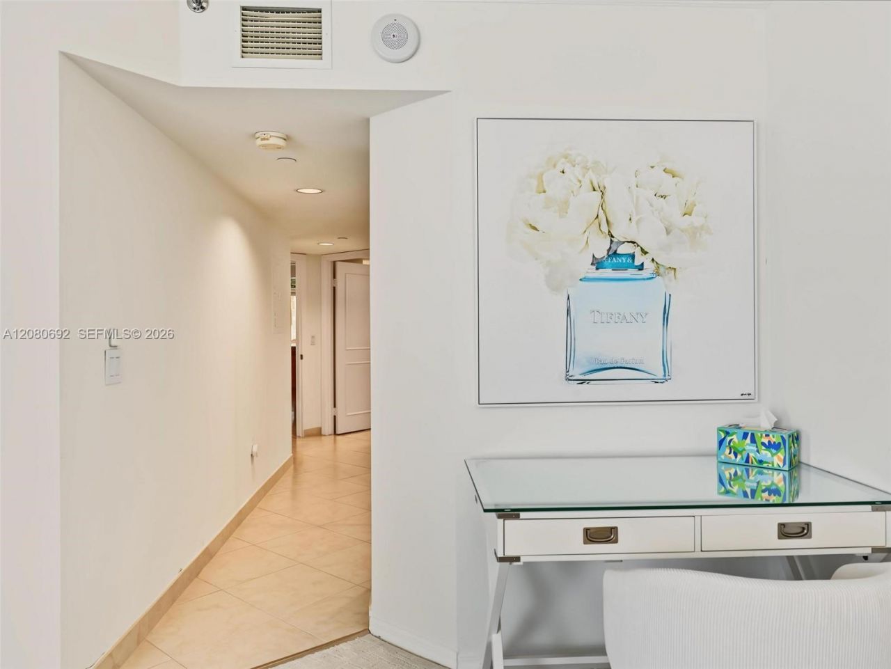 16445 Collins Ave , Unit 825, Sunny Isles Beach, FL 33160 Photo