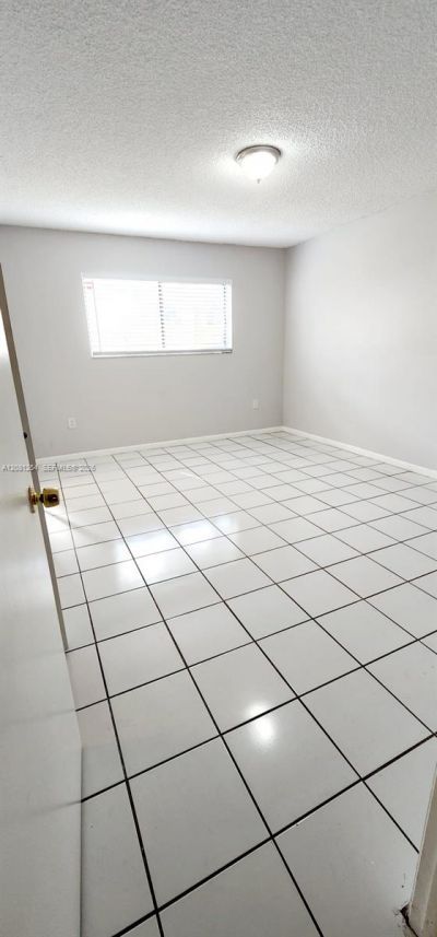 5500 W 21st Ct , Unit 204, Hialeah, FL 33016 Photo