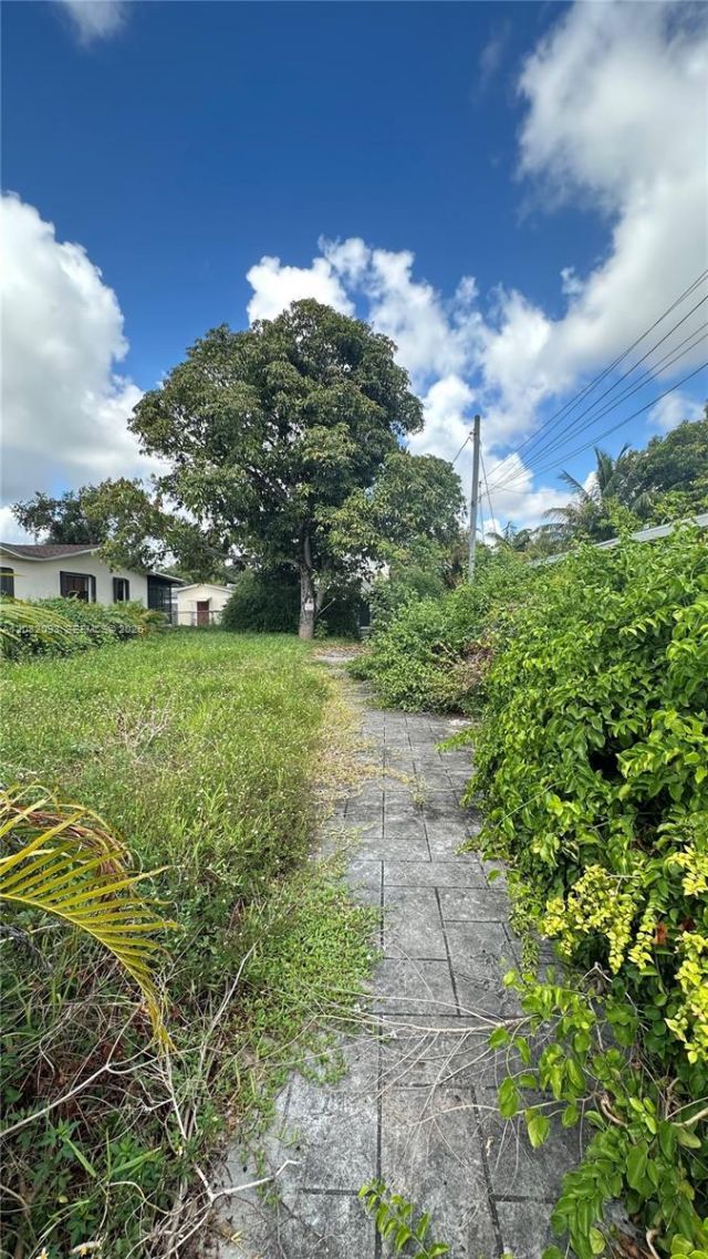 2228 SW 58th Ct , Miami, FL 33155 Photo