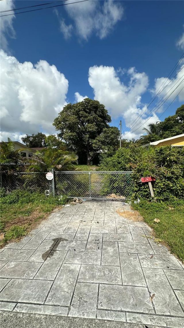 2228 SW 58th Ct , Miami, FL 33155 Photo
