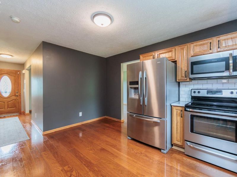 246 Portage Path, Willard, OH 44890 Photo 15