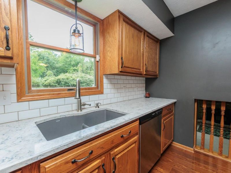 246 Portage Path, Willard, OH 44890 Photo 16