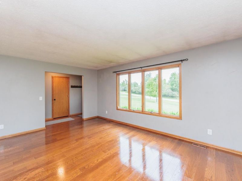 246 Portage Path, Willard, OH 44890 Photo 7