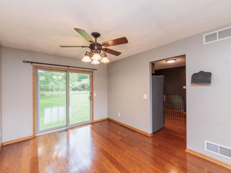 246 Portage Path, Willard, OH 44890 Photo 9