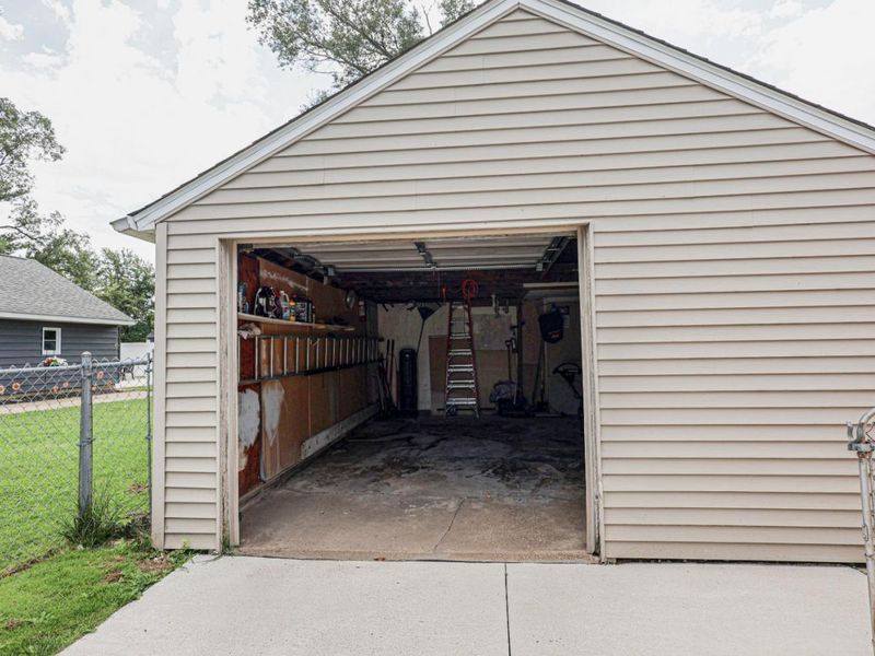 2026 Rhode Street, Sandusky, OH 44870 Photo 32