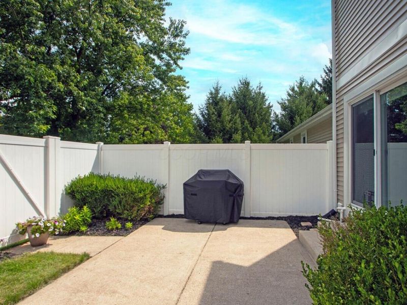 5724 Parkbridge Lane, Unit 11-2, Dublin, OH 43016 Photo 33