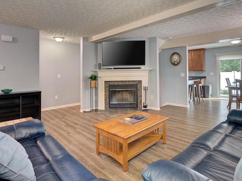 5724 Parkbridge Lane, Unit 11-2, Dublin, OH 43016 Photo 4