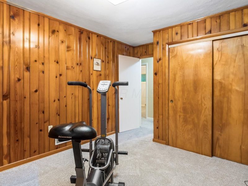 2403 Center Drive , Zanesville, OH 43701 Photo 14