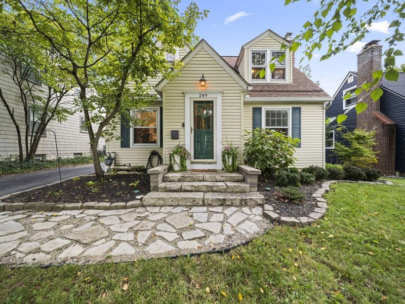 249 W Schreyer Place, Columbus, OH 43214 Photo 1