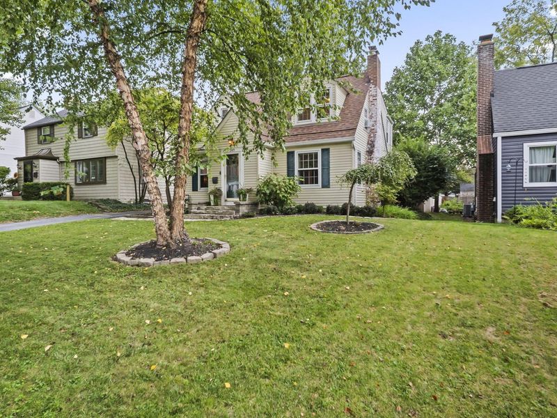 249 W Schreyer Place, Columbus, OH 43214 Photo 2