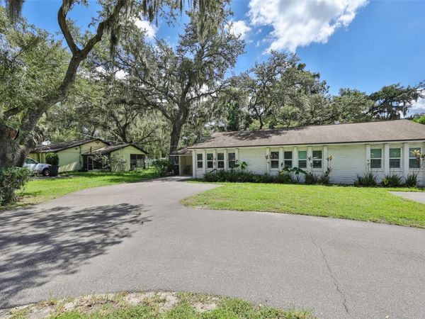 105 N KINGSWAY ROAD , SEFFNER, FL 33584
