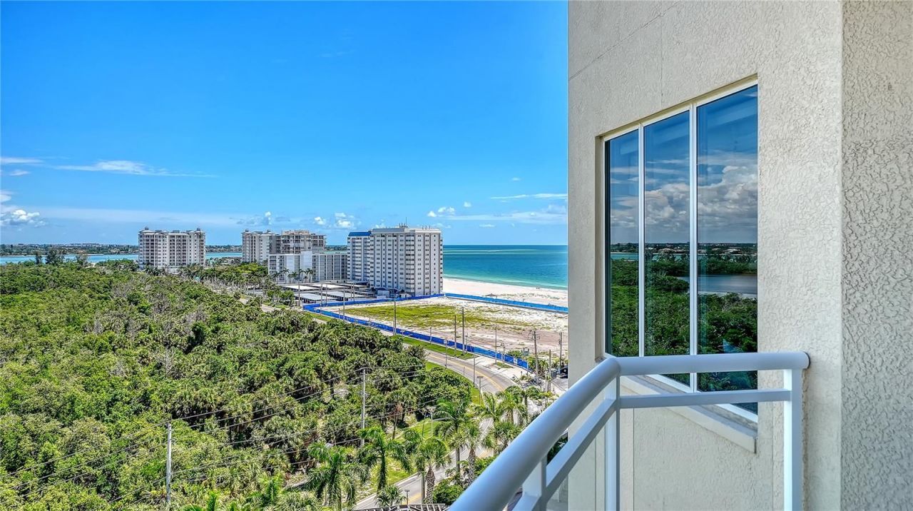 1300 Benjamin Franklin Drive, Unit 908, Sarasota, FL 34236 Photo
